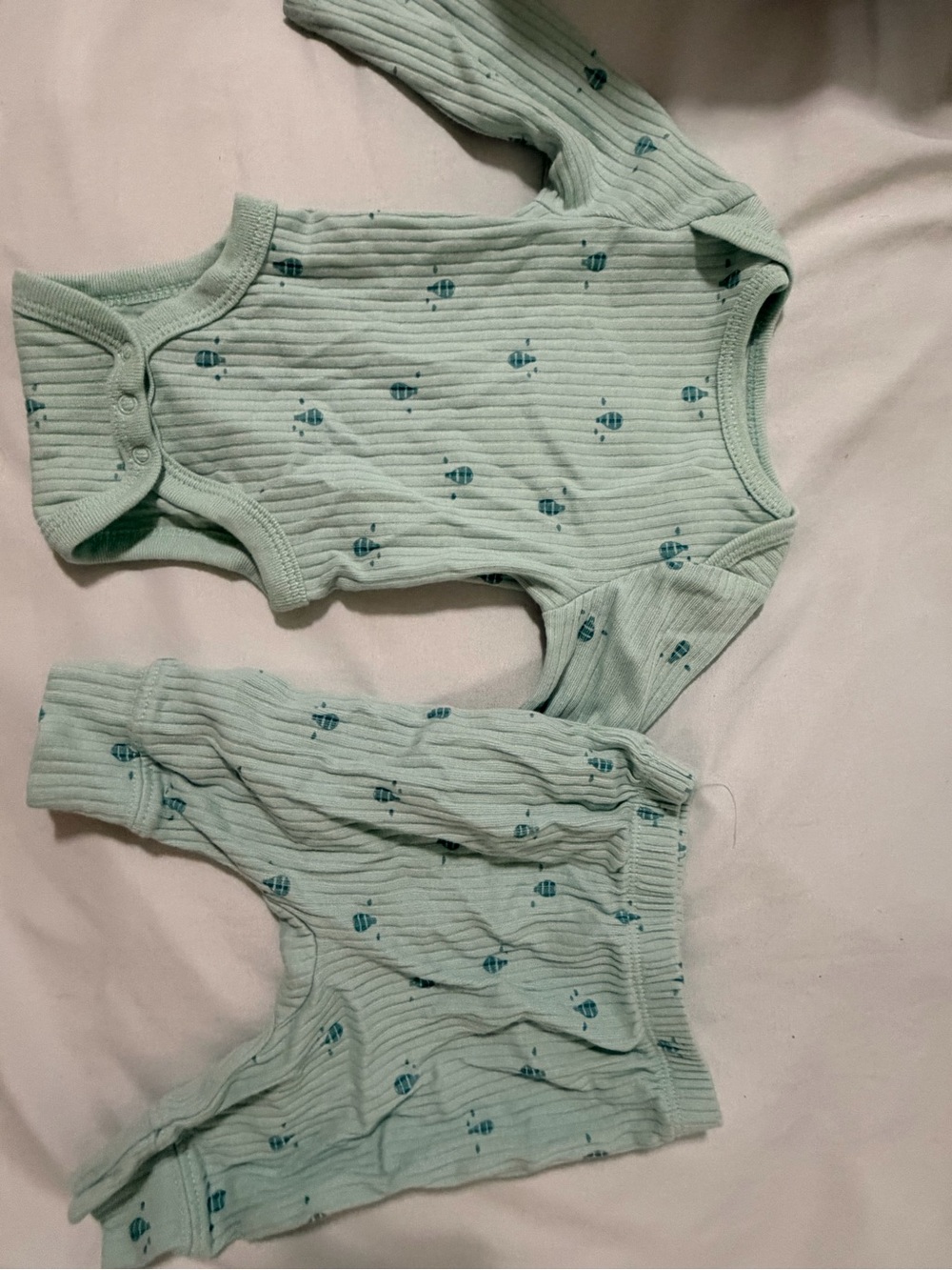 cloud island Mint Ribbed Onesie and Pants Set with Bee Motif